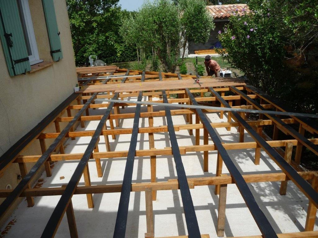 Une dalle béton pour ma terrasse bois