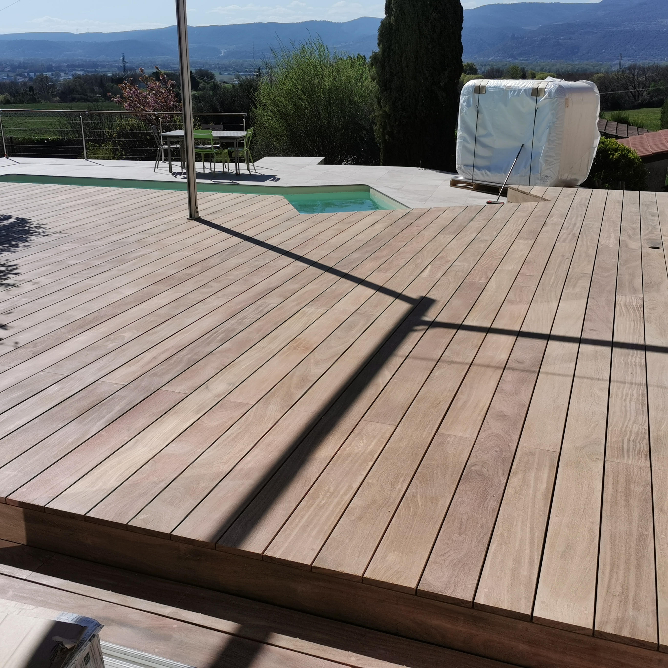 Terrasse bois trop chaude l’été