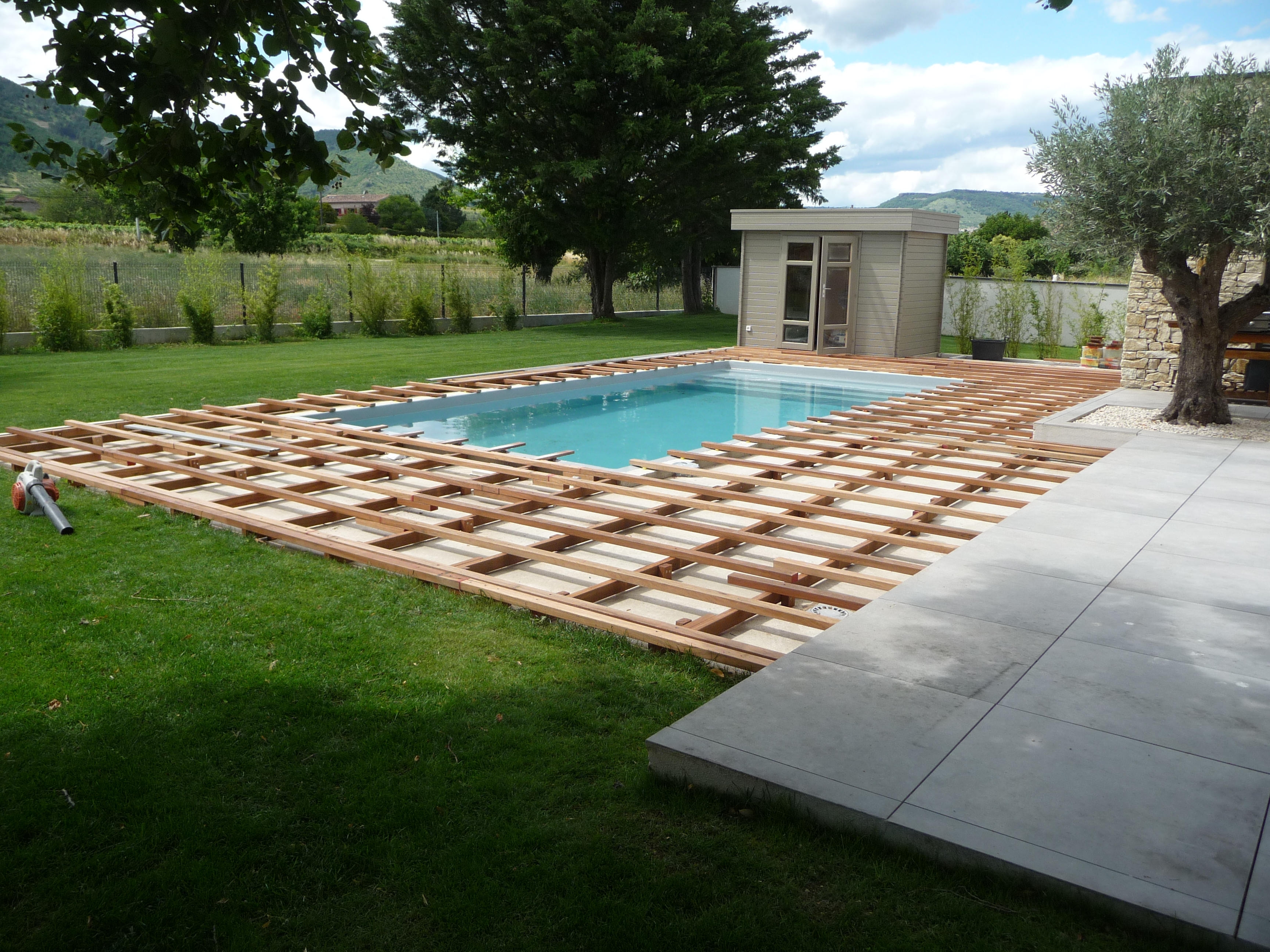 Hauteur de réserve pour terrasse bois