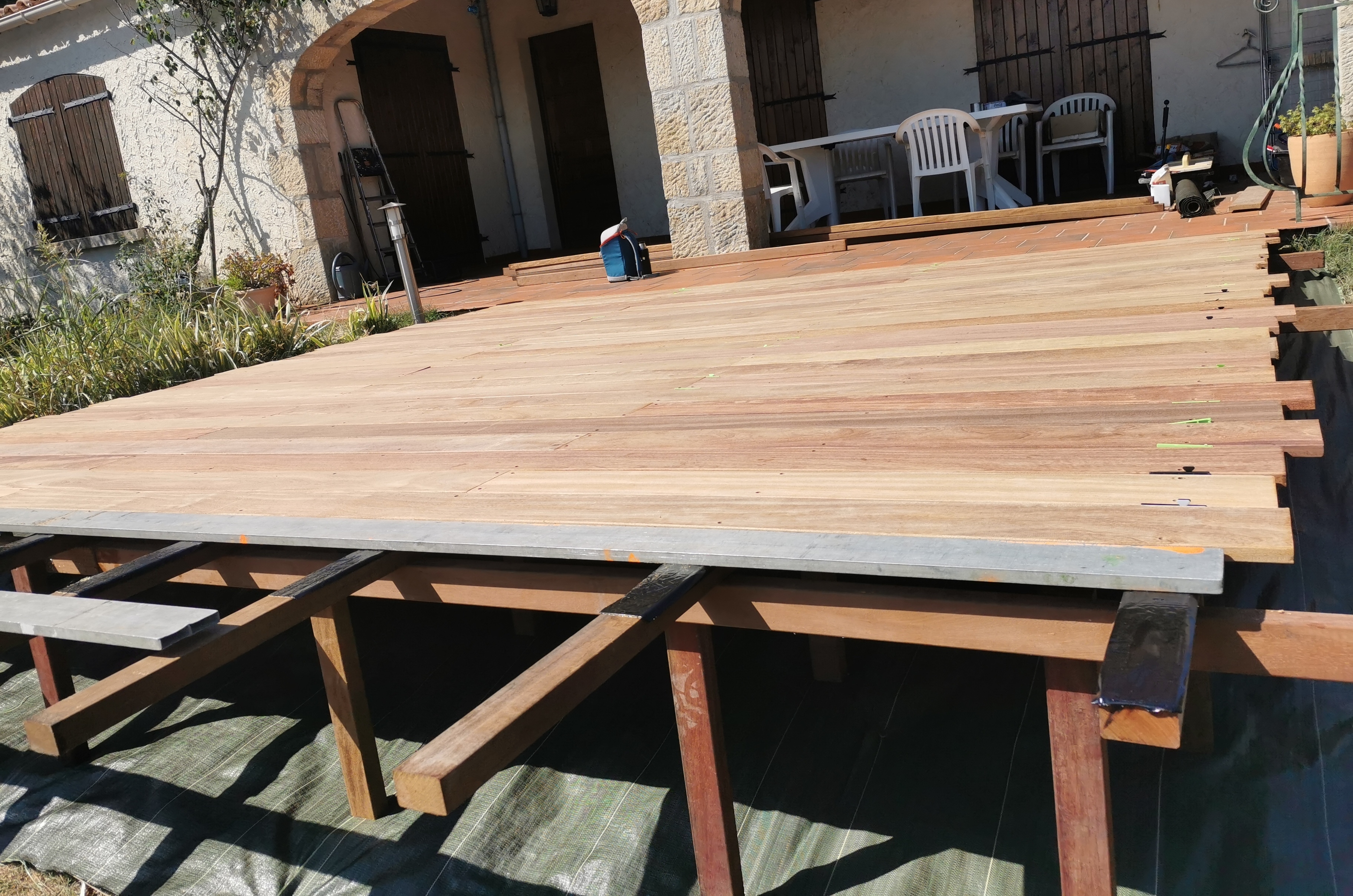 Photo 1 - Terrasse bois suspendue - Allan