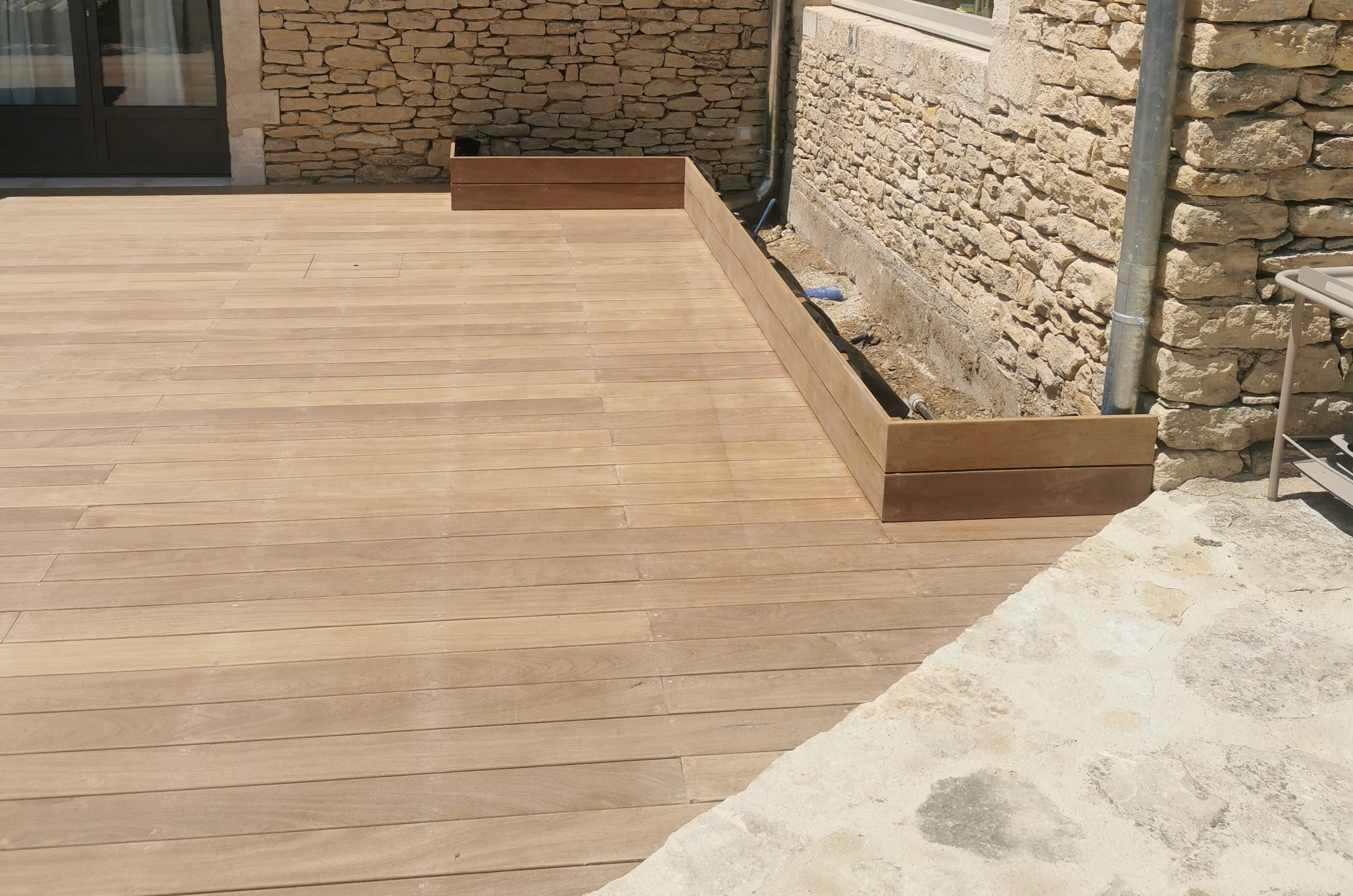 Photo 1 - Terrasse bois sol - Gordes